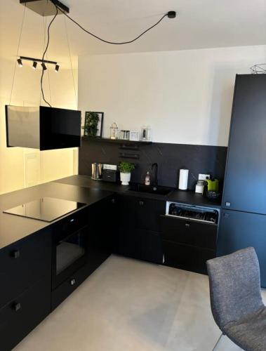 Kitchen, Modern City Apartment - Graz in Wetzelsdorf Kitchen, Modern City Apartment - Graz in Wetzelsdorf