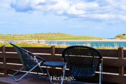 Strand, Beach Cottage, Pet & Family Friendly Stay in Moray in Lossiemouth Strand, Beach Cottage, Pet & Family Friendly Stay in Moray in Lossiemouth