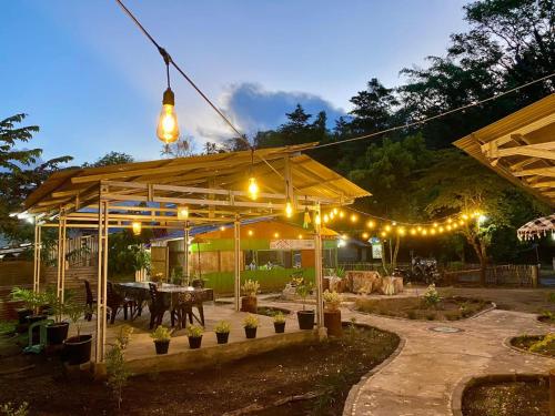 New Family Homestay in Rinondoran New Family Homestay in Rinondoran