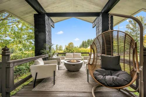 22 Acres Home with hot tub minutes from Ilana Casino in 胡嶺 (WA) 22 Acres Home with hot tub minutes from Ilana Casino in 胡嶺 (WA)