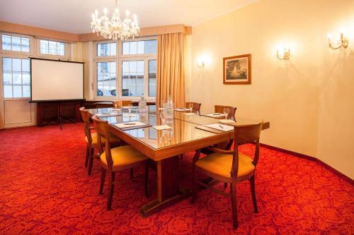 Meeting room / ballrooms, Centro National Frankfurt, Trademark Collection by Wyndham in Frankfurt am Main Meeting room / ballrooms, Centro National Frankfurt, Trademark Collection by Wyndham in Frankfurt am Main