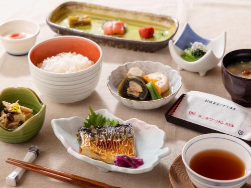 Food and beverages, Tsubamesanjo Washington Hotel in Tsubame Food and beverages, Tsubamesanjo Washington Hotel in Tsubame