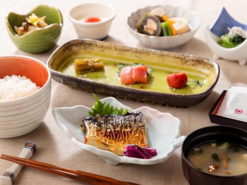 Food and beverages, Tsubamesanjo Washington Hotel in Tsubame Food and beverages, Tsubamesanjo Washington Hotel in Tsubame