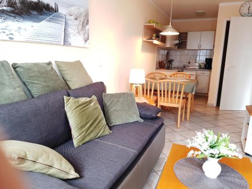 2 Raum Wohnung Morgensonne mit Balkon in Ostseebad Sellin 2 Raum Wohnung Morgensonne mit Balkon in Ostseebad Sellin