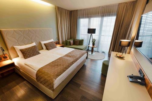 Therme Laa Hotel Silent Spa Villas in Laa an der Thaya Therme Laa Hotel Silent Spa Villas in Laa an der Thaya