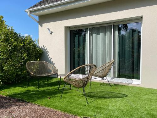 Balcony/terrace, Le 90 - Grande maison cosy in Isneauville Balcony/terrace, Le 90 - Grande maison cosy in Isneauville