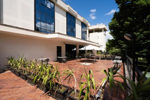 Exterior view, Hotel Torre Di Pratolungo in Rome East Exterior view, Hotel Torre Di Pratolungo in Rome East