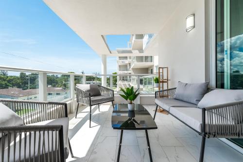 Rooftop Pool Gym Balcony