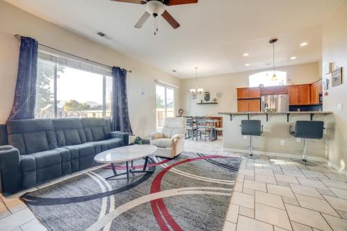 Family Home with Playground and BBQ in Dayton! in 維珍尼亞城(NV) Family Home with Playground and BBQ in Dayton! in 維珍尼亞城(NV)