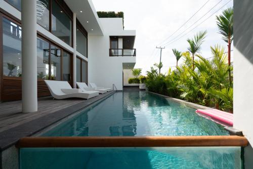 Merayu2 Villa by iBali Management