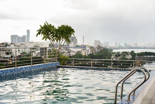 Luxe Paradise Premium Hotel in Ba Dinh Luxe Paradise Premium Hotel in Ba Dinh