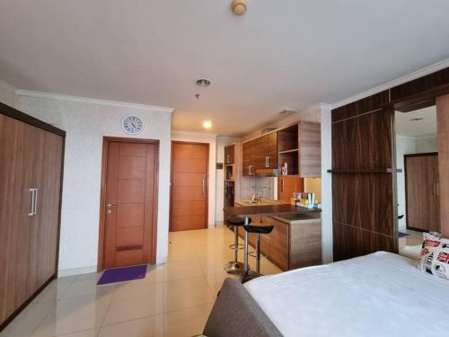 Luxurious Ancol Mansion Apartment in Ancol Luxurious Ancol Mansion Apartment in Ancol