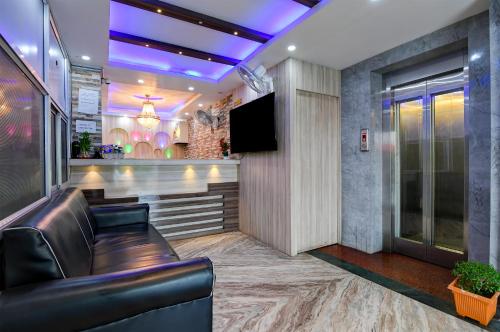 Lobby, OYO 30341 Hotel Nilachal in Barrackpore Lobby, OYO 30341 Hotel Nilachal in Barrackpore