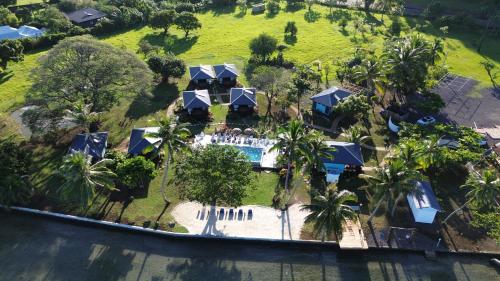 Sublime Tahiti Beach Retreat in Papeari Sublime Tahiti Beach Retreat in Papeari