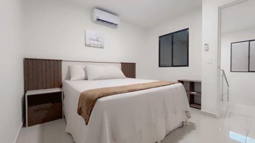 Stylish house close to tourist attractions in Victoria Stylish house close to tourist attractions in Victoria