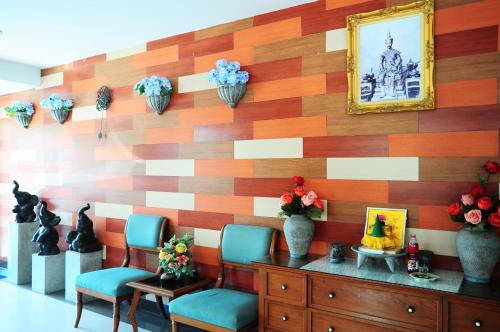 Activiteiten, Choktawee Smile in Tha Sala Activiteiten, Choktawee Smile in Tha Sala