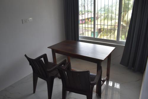 GUNDAPPA cafe GOKARNA KUDLE beach in Gokarna Kudle Beach GUNDAPPA cafe GOKARNA KUDLE beach in Gokarna Kudle Beach