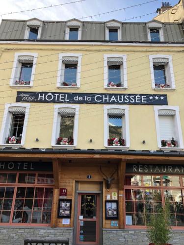 Hotel Restaurant de la Chaussee in 브리앙송 Hotel Restaurant de la Chaussee in 브리앙송