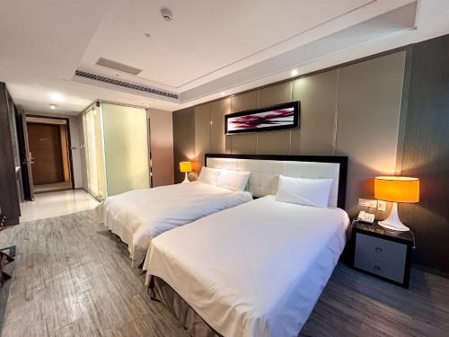 Royal Fine Hotel in Kaohsiung Royal Fine Hotel in Kaohsiung