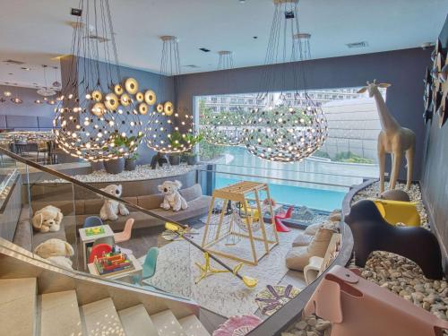 Sports and activities, Novotel Suites Manila At Acqua in Mandaluyong Sports and activities, Novotel Suites Manila At Acqua in Mandaluyong