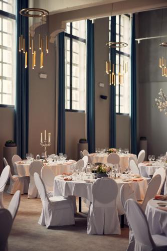 قاعة للمآدب, Van der Valk Hotel Mechelen in مركز مدينة ميشلين قاعة للمآدب, Van der Valk Hotel Mechelen in مركز مدينة ميشلين