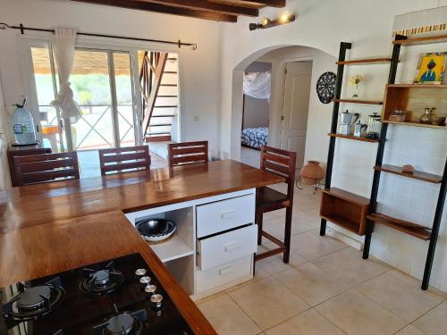 מתקני המלון, Cozy house with sea view in קאפ סקירינג מתקני המלון, Cozy house with sea view in קאפ סקירינג