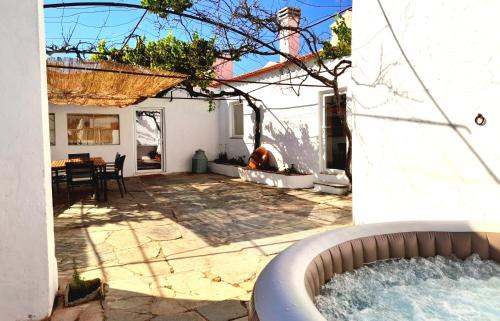 Instalaciones, StoryHouse33 - Casa com histórias, pátio e jacuzzi (StoryHouse33 - Casa com historias, patio e jacuzzi) in Elvas Instalaciones, StoryHouse33 - Casa com histórias, pátio e jacuzzi (StoryHouse33 - Casa com historias, patio e jacuzzi) in Elvas