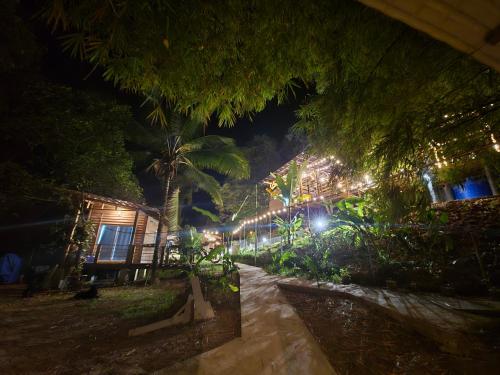 Bamboo Lodge in Bocas del Toro Bamboo Lodge in Bocas del Toro