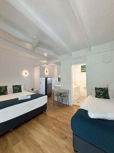 Amaroo On Mandalay Hotel in Magnetic Island Amaroo On Mandalay Hotel in Magnetic Island