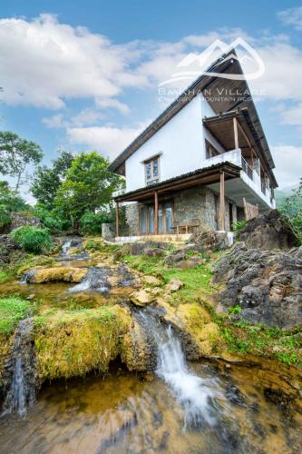 Esterno, Bakhan Village Resort in Mai Chau (Hoa Binh) Esterno, Bakhan Village Resort in Mai Chau (Hoa Binh)