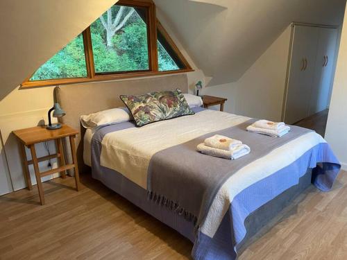 Loft first floor unit - views, spacious, bright