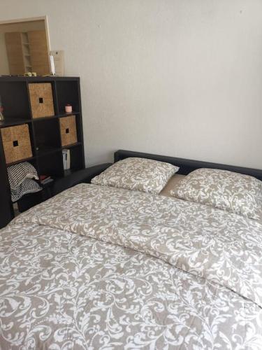 Studio grande terrasse proche gare et mer