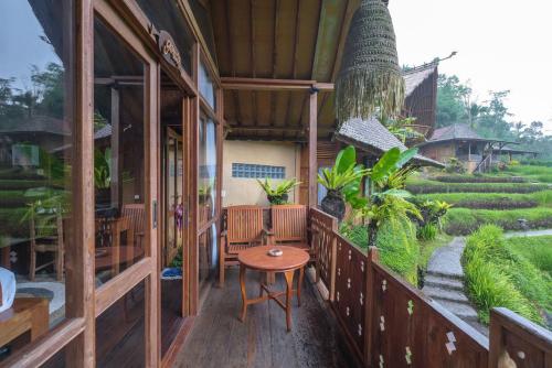 Balcony/terrace, Keuma Villa & Resto Jatiluwih by The Lavana in Tabanan Balcony/terrace, Keuma Villa & Resto Jatiluwih by The Lavana in Tabanan