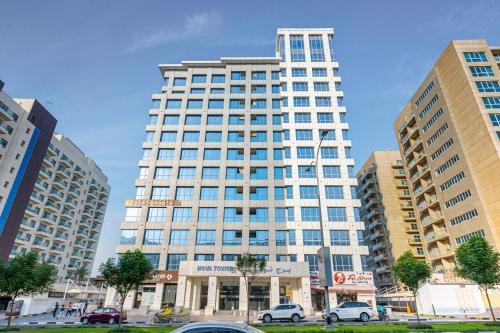 Central Suite Near Dubai Silicon Central Mall in Dubai Silicon Oasis Central Suite Near Dubai Silicon Central Mall in Dubai Silicon Oasis