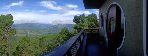 Himalayan Hobbit House in Almora Himalayan Hobbit House in Almora