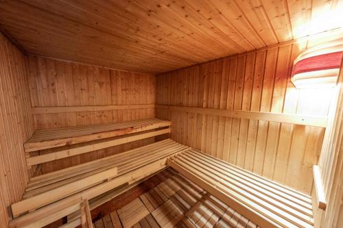 Sauna, Chalet Hotel La Sapiniere in La Frasse Sauna, Chalet Hotel La Sapiniere in La Frasse