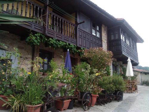 Erkély/terasz, 100 négyzetméteres stúdió Ház 3 fürdőszobával Villamorey területén (Casa de aldea El Torrexon) in Rioseco Erkély/terasz, 100 négyzetméteres stúdió Ház 3 fürdőszobával Villamorey területén (Casa de aldea El Torrexon) in Rioseco