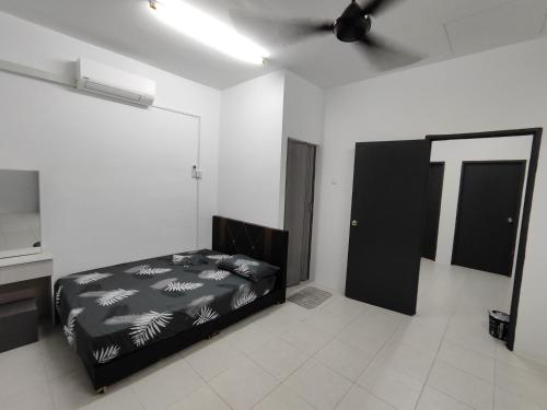 AM Homestay Melaka Dua Tingkat 4Room 3Bathroom in เมอร์ลิเมา AM Homestay Melaka Dua Tingkat 4Room 3Bathroom in เมอร์ลิเมา