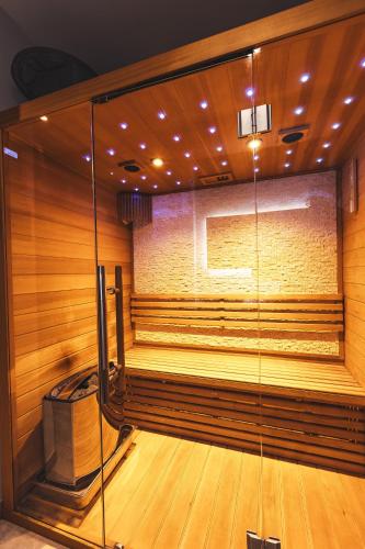 桑拿, Gîte, Spa Kyo-alpes, piscine intérieure privée prés de Chambéry (Gite, Spa Kyo-alpes, piscine interieure privee pres de Chambery) in 蒙達諾爾 桑拿, Gîte, Spa Kyo-alpes, piscine intérieure privée prés de Chambéry (Gite, Spa Kyo-alpes, piscine interieure privee pres de Chambery) in 蒙達諾爾
