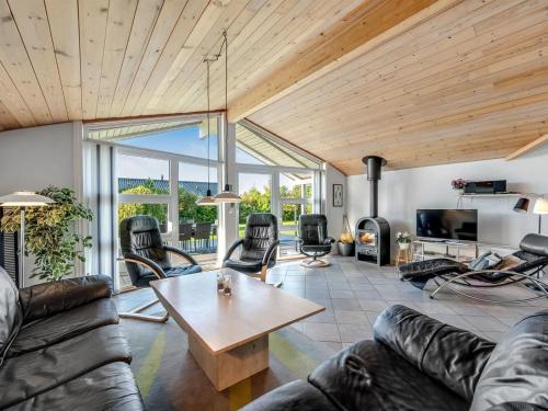 Holiday Home Ingbritt - 700m to the inlet by Interhome in Hemmet Holiday Home Ingbritt - 700m to the inlet by Interhome in Hemmet