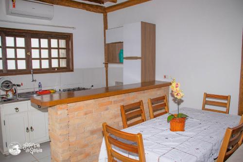 Casa c/ ótima área externa na praia da Feiticeira (Casa c/ otima area externa na praia da Feiticeira) in Praia da Feiticeira Casa c/ ótima área externa na praia da Feiticeira (Casa c/ otima area externa na praia da Feiticeira) in Praia da Feiticeira