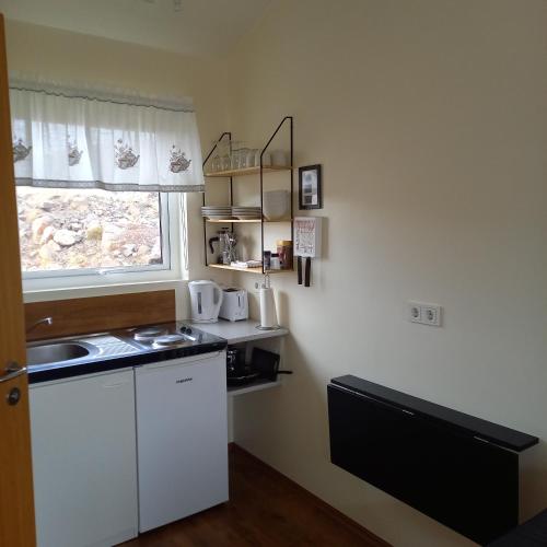 кухня, Vatnsás 10 (Vatnsas 10) in Стикишоумур кухня, Vatnsás 10 (Vatnsas 10) in Стикишоумур