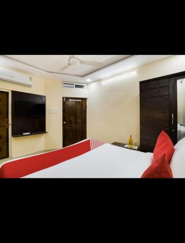 hotel sunrise near สนามบินนานาชาติสรทารวัลลภภัย ปาเตล hotel sunrise near สนามบินนานาชาติสรทารวัลลภภัย ปาเตล