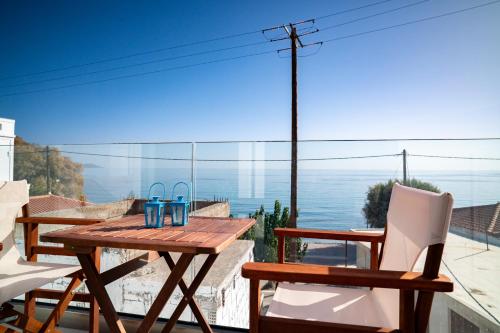 ทัศนียภาพ, Kontemare Seascape in ออร์มอส คูมิคอน ทัศนียภาพ, Kontemare Seascape in ออร์มอส คูมิคอน