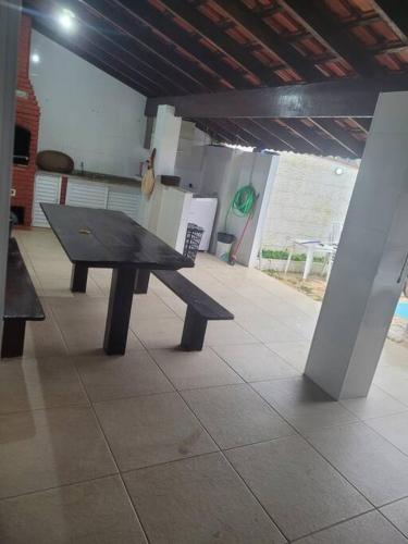Casa com piscina Itanhaém (Casa com piscina Itanhaem) in โกรุมบา Casa com piscina Itanhaém (Casa com piscina Itanhaem) in โกรุมบา