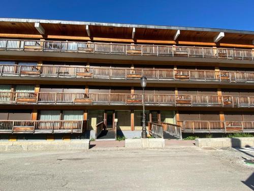 Confortable appartement 4-6 pers., pied des pistes, terrasse, WiFi, linge inclus - FR-1-562-18 in Les Brigues Confortable appartement 4-6 pers., pied des pistes, terrasse, WiFi, linge inclus - FR-1-562-18 in Les Brigues