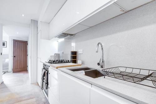 Lux Barn Conversion in Frodsham in Frodsham Lux Barn Conversion in Frodsham in Frodsham