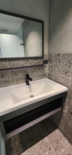 So Art Hostel 旅人藝棧來尞青旅 in Miaoli So Art Hostel 旅人藝棧來尞青旅 in Miaoli
