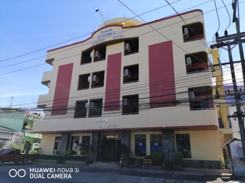 Exterior view, Suwanna Hotel krabi town near Krabi Technical College Exterior view, Suwanna Hotel krabi town near Krabi Technical College