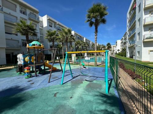 Sublime appart piscines & espaces jeux, proche mer in Bouznika Sublime appart piscines & espaces jeux, proche mer in Bouznika